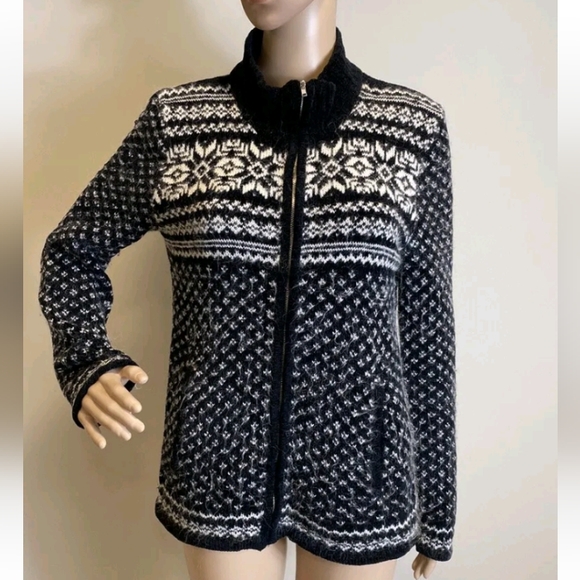 Jones NY Sport | Wool Blend Fair Isle Nordic Print Black White Cardigan Sweater - Picture 1 of 8